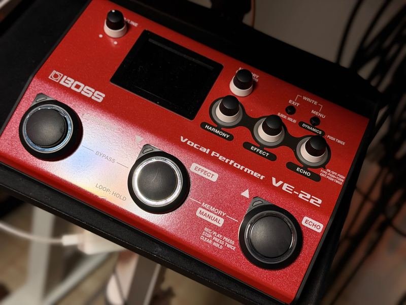 Vokálny procesor BOSS VE-22 Vocal Performer